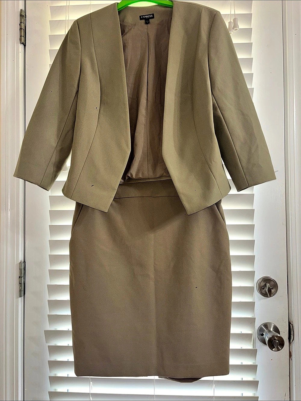 Express Two-Piece Skirt Suit in Beige Size 10 Like New